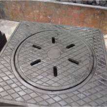 NẮP HỐ GA DƯƠNG THU NƯỚC 800X800X40 TẢI TRỌNG 12,5T